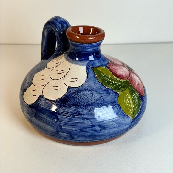 Vintage Redware pottery pitcher vase. Blue with floral design. Made in Portugal - Picture 6 of 9